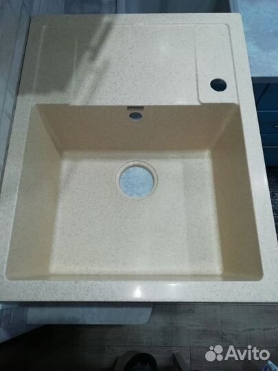 Раковина для кухни из искусственного камня