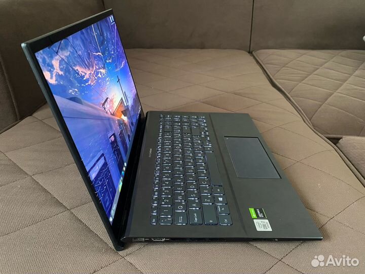 Ноутбук asus Zenbook Pro 15