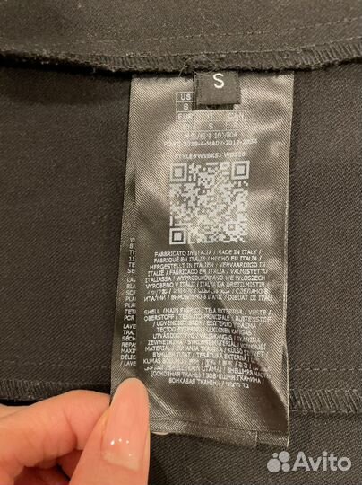 Платье - пиджак Guess