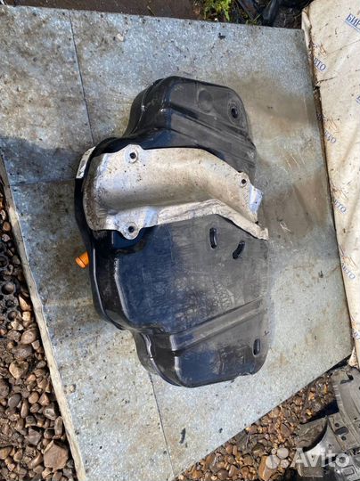 Бак топливный Mazda 6 GG рестайлинг (2005—2008)