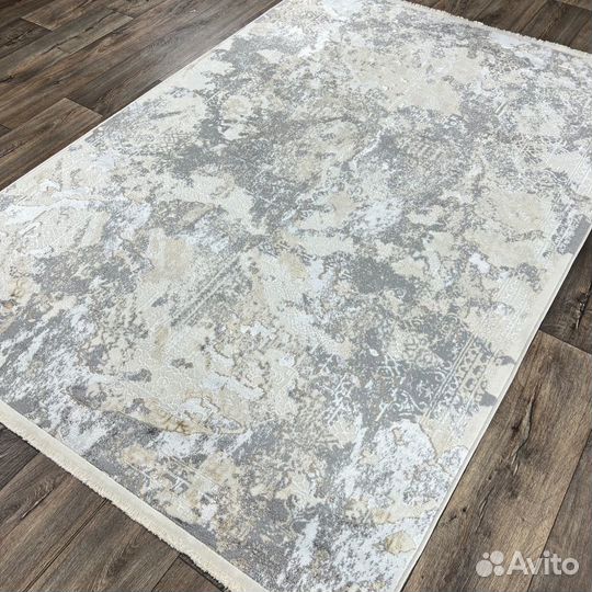 Шелковый ковер