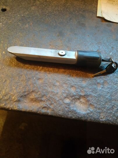 Блокиратор рулевого вала