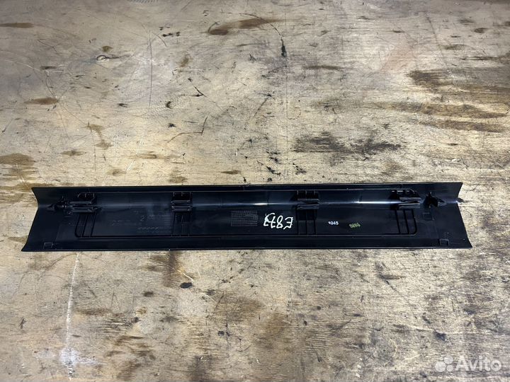 Накладка порога внутренняя передняя BMW G30 G31