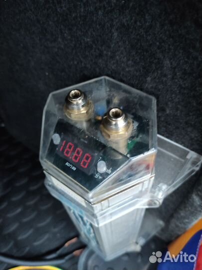 Конденсатор 1 фарад