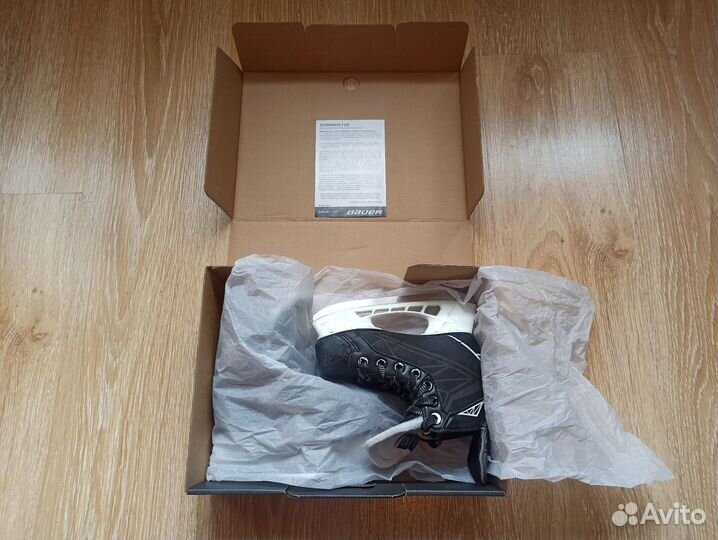 Детские хоккейные коньки Bauer S140 разм. YTH 11 R