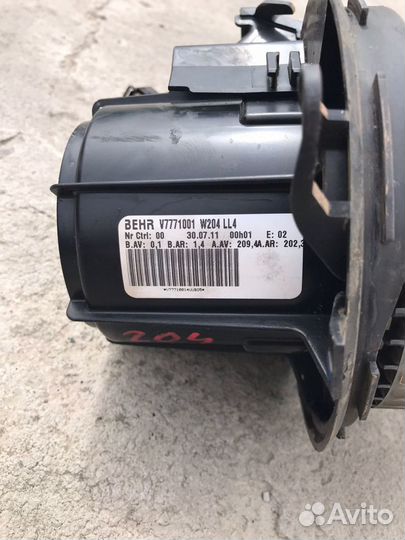 Моторчик печки Mercedes benz w204 w212