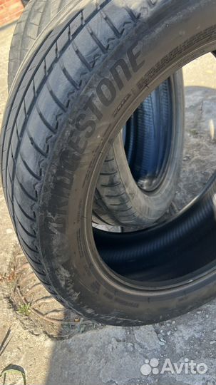 Bridgestone Alenza 001 275/45 R20 и 305/40 R20