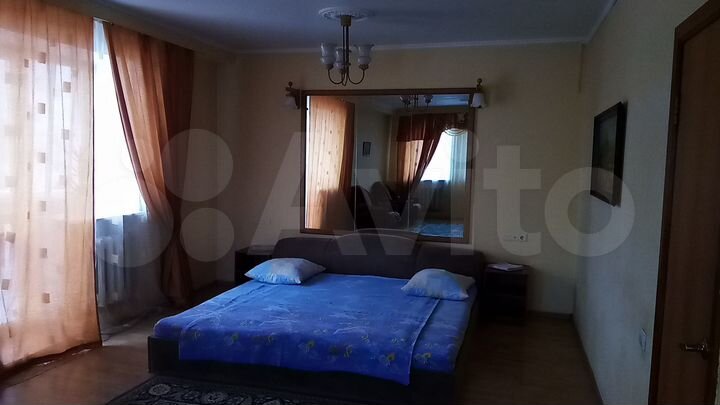 Коттедж 420 м² на участке 10 сот.