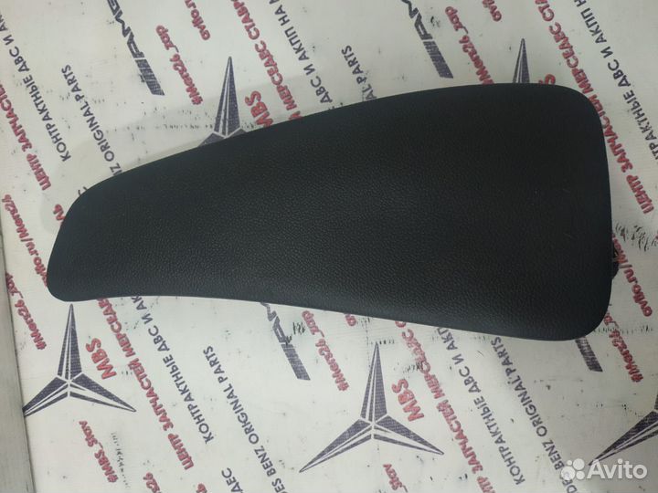 Подушка сиденья w204 Mercedes правого
