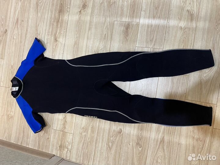 Гидрокостюм