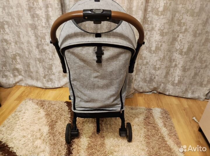 Прогулочная коляска Capella