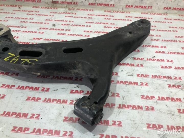 Рычаг подвески передний левый Subaru Outback BS