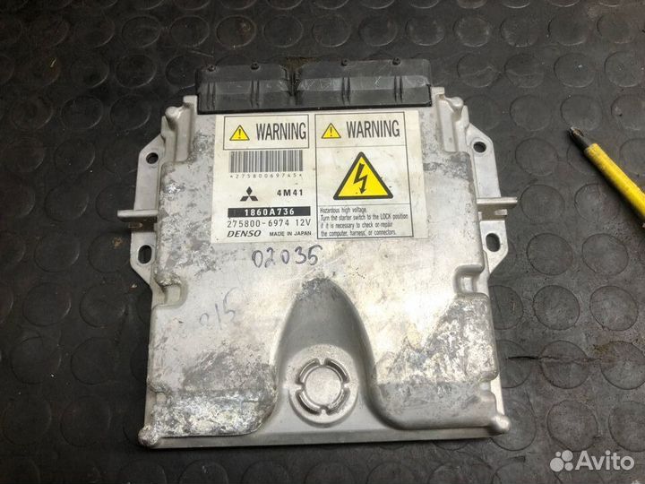 Блок управления двигателем 4m41