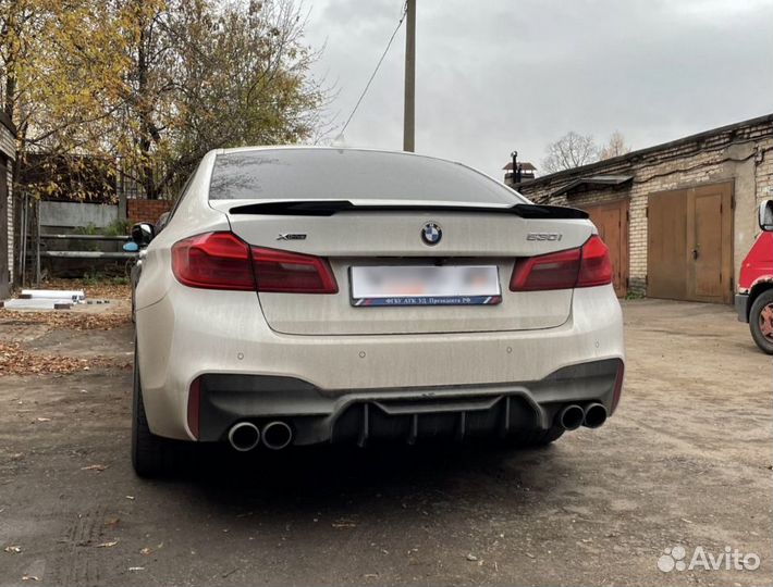 Спойлер крышки багажника BMW G30 V-optic