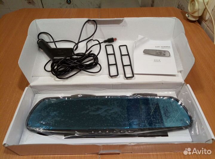 Автомобильное зеркало