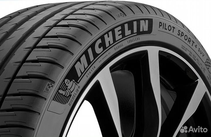 Michelin Pilot Sport 4 S 275/30 R19