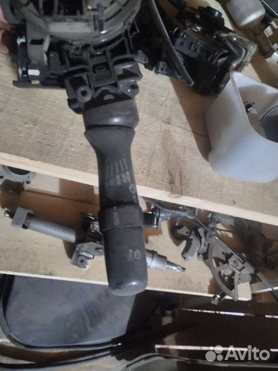 Подрулевой переключатель Toyota Camry 40 2,4