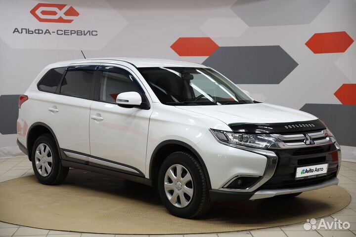 Mitsubishi Outlander 2.0 CVT, 2016, 166 944 км