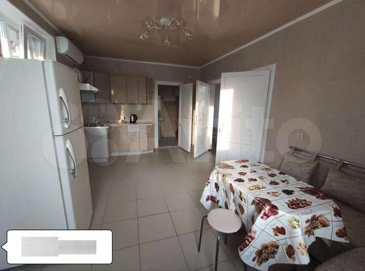 Дом 64 м² на участке 6 сот.