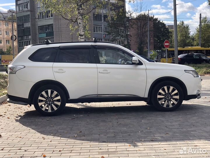 Mitsubishi Outlander 2.4 CVT, 2012, 84 334 км