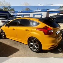 Ford Focus ST 2.0 MT, 2012, 100 000 км, с пробегом, цена 1 800 000 руб.