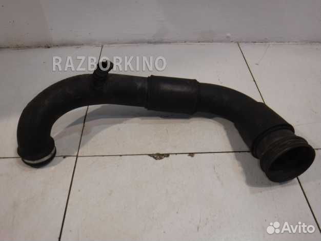 Патрубок воздушного фильтра