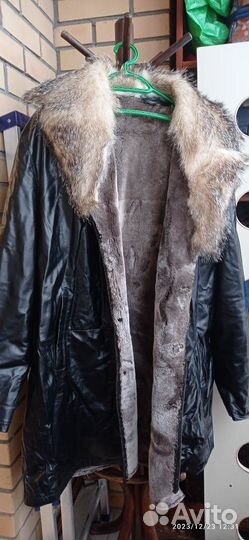 Пальто зимнее мужское с мехом размер 56-60