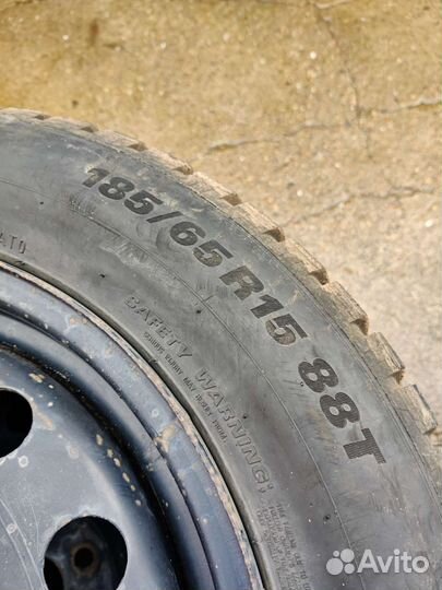 Kumho WinterCraft Ice WI31 185/65 R15