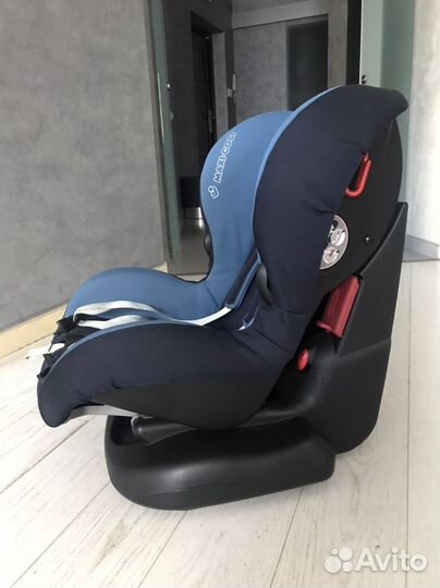 Автокресло Maxi-Cosi Priori