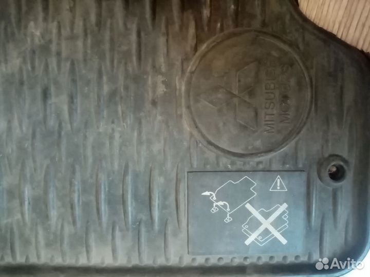 Автомобильные коврики