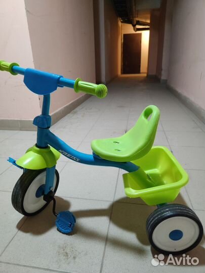 Детский трехколесный велосипед б/у kriess