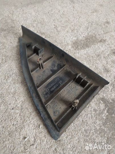 Накладка двери задняя правая Chevrolet Lanos