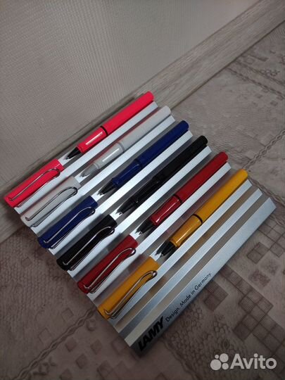 Ручка-роллер lamy safari