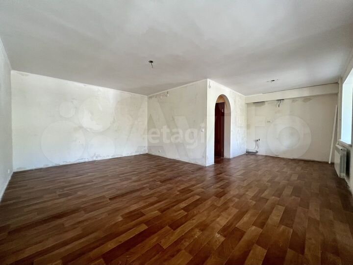 1-к. квартира, 54 м², 1/5 эт.