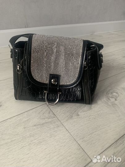 Сумочка женская