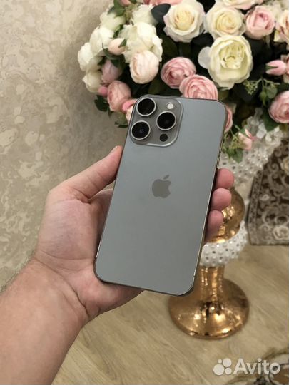 iPhone xr в корпусе 15 pro новый