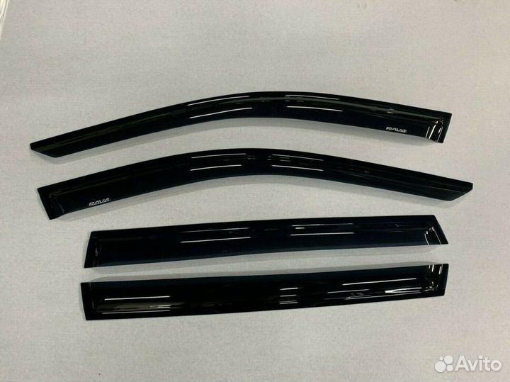 Дефлектор двери Toyota RAV4 c 2019