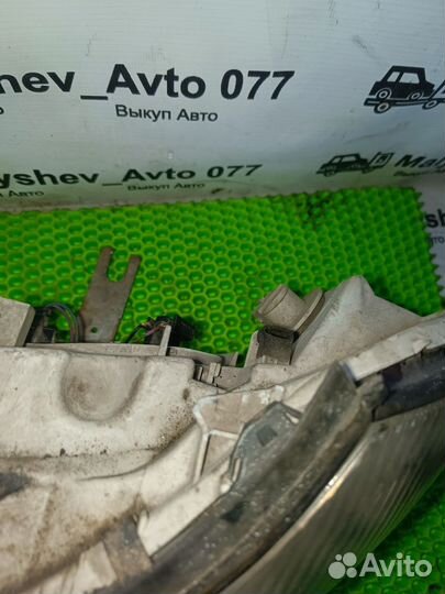 Фара передняя левая Ford Mondeo 2