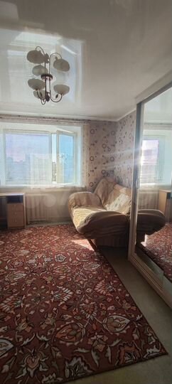 Комната 13 м² в 8-к., 9/9 эт.