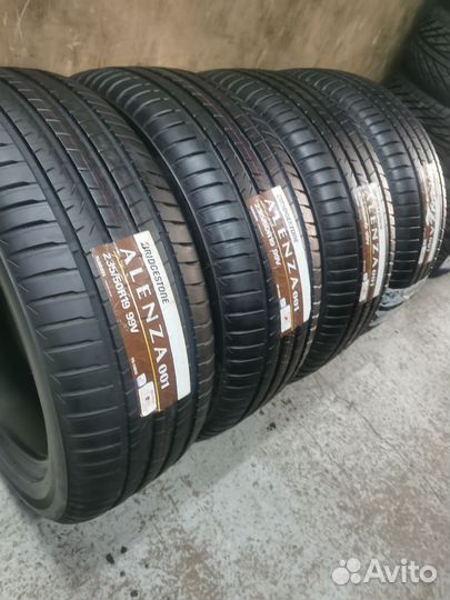 Bridgestone Alenza 001 235/50 R19