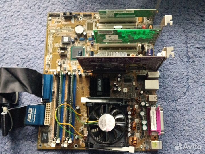 Материнская плата