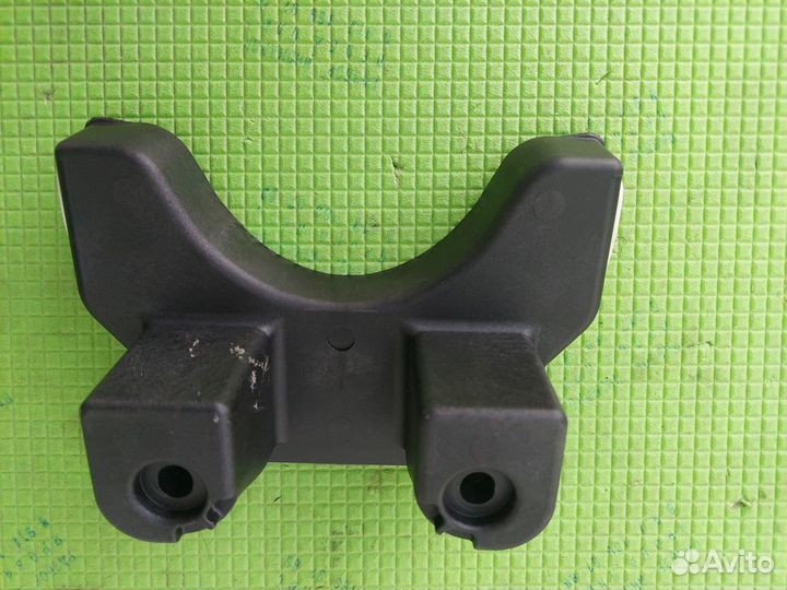 Кронштейн печки BMW X6 E71