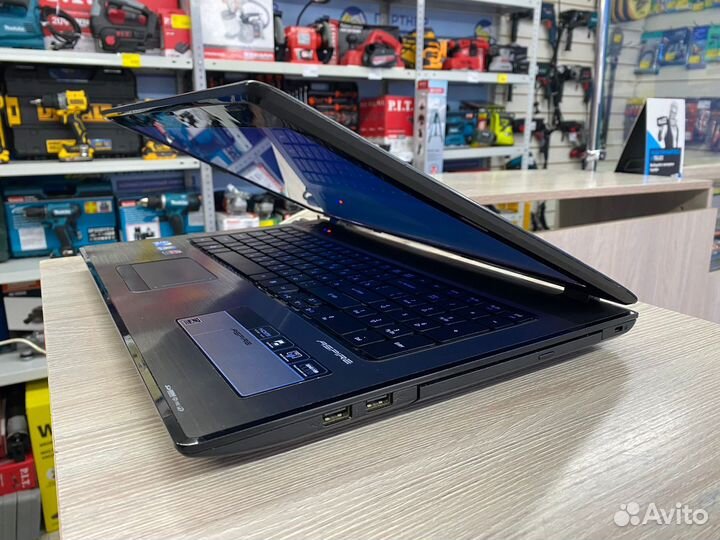 Ноутбук Acer Aspire 7741G