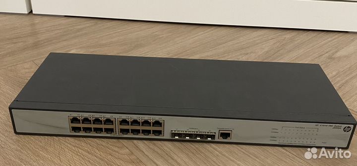 Сетевой коммутатор HP V1910-16G Switch JE005A