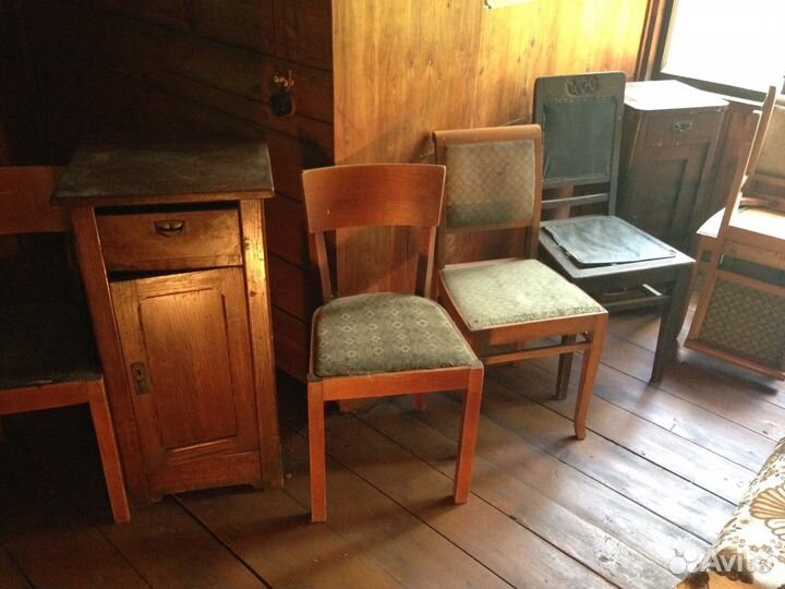 Стул и тумбы старинные