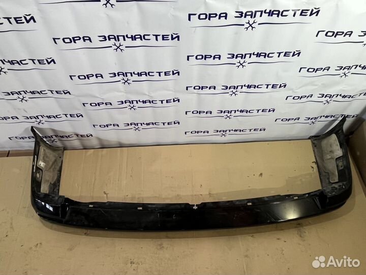 Бампер задний Volkswagen Transporter