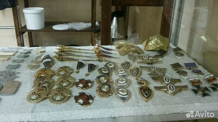 Какарды, звездочки,эмблемы, лычки