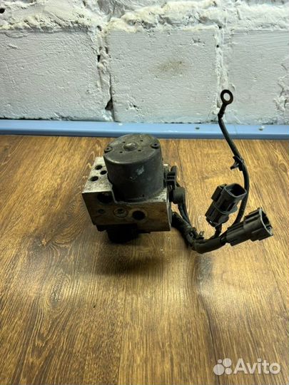 Блок ABS Nissan Primera P11 седан 1.8 1998