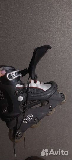 Роликовые коньки