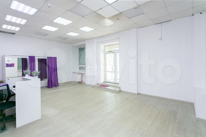 Продам торговое помещение, 72.3 м²